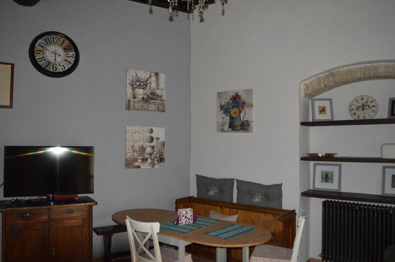 Appartamento In Centro Spoleto Ngoại thất bức ảnh